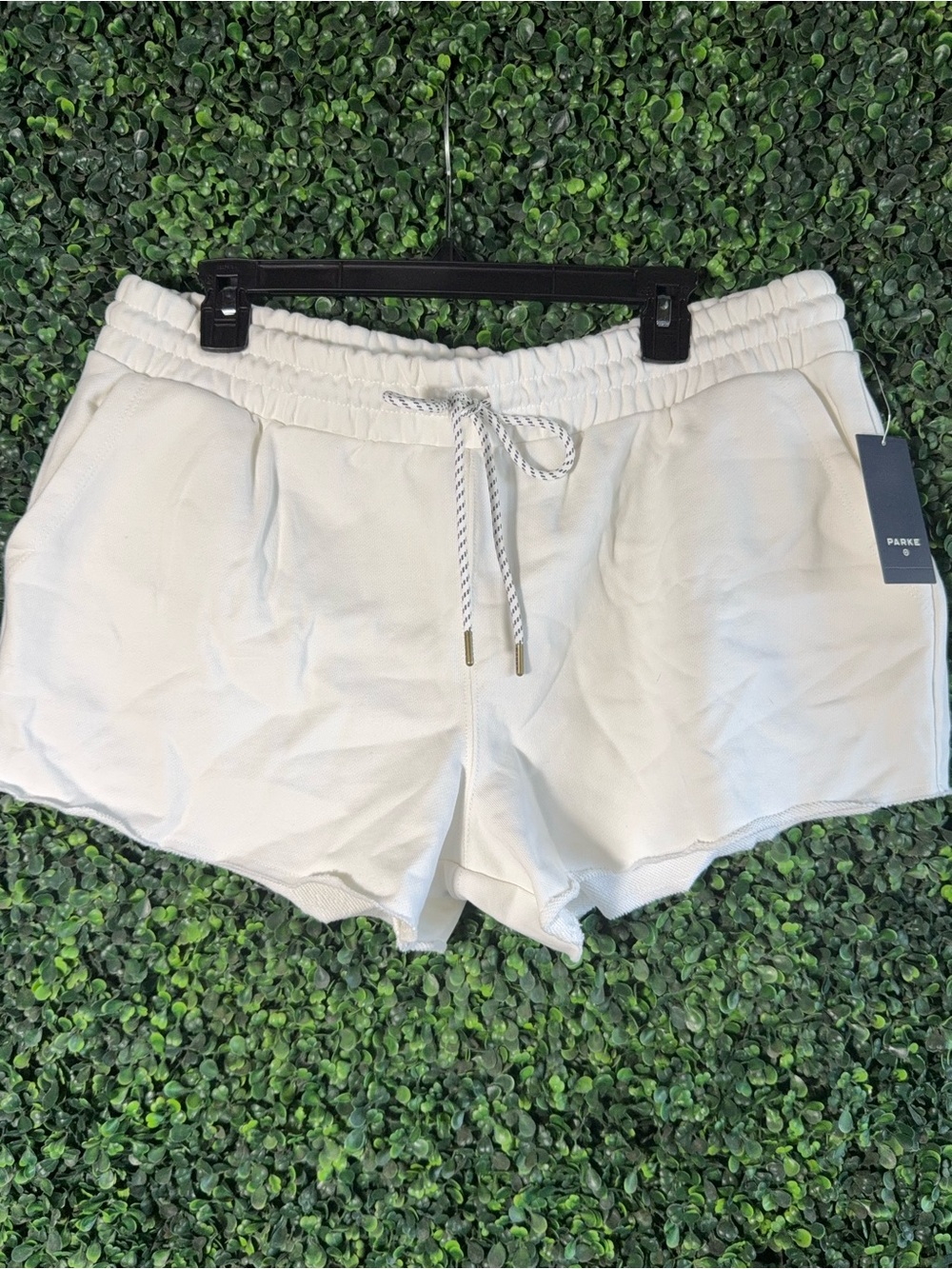 Parke x Target Pull On Shorts Cream Drawstring Lounge Size L NWT